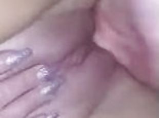 tetas-grandes, squirting, amateur, madurita-caliente, rubia, a-solas