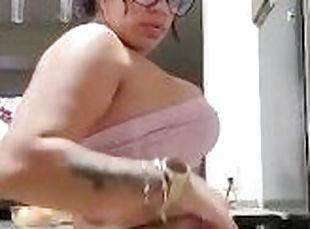 cul, gros-nichons, tricherie, amateur, énorme-bite, milf, latina, cuisine, horny, solo