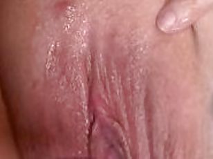 masturbation, orgasme, amateur, milf, ejaculation-interne, vagin, solo, gros-plan