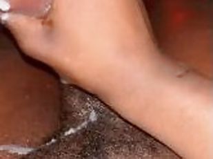 masturbation, amateur, ejaculation-sur-le-corps, ébène, énorme-bite, indien, pieds, solo, bite