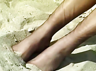 plage, bas, parfait, fétiche, fumer, brunette, en-nylon, talons-hauts