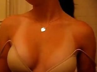 tettone, masturbarsi, amatoriali, ragazze-giovani, video-casalinghi, naturali, webcam, tettone-busty, solitari, erotici