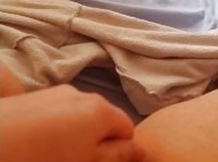 masturbaatio, orgasmi, pillu-pussy, amatööri, isot-upeat-naiset, sormettaminen, pov, soolo, märkä