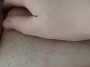 gros-nichons, masturbation, chatte-pussy, amateur, babes, ados, jouet, gode, solo, brunette