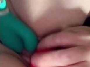 tetas-grandes, masturbación, orgasmo, squirting, amateur, tetas, a-solas