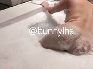 cul, baignade, gros-nichons, masturbation, amateur, babes, pieds, douche, solo, tatouage