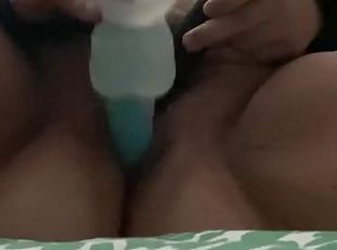 cur, masturbare-masturbation, pasarica, amatori, jucarie, bbw, colegiu, dildo, solo, uda