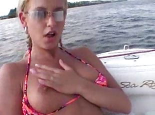 al-aire-libre, anal, babes, mamada, hardcore, playa, coletas, rubia, mona