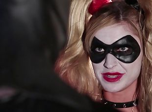 Batman attacks Harley with his cock and makes her absolutely happy