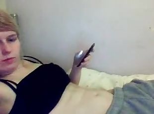 masturbation, amateur, mature, ados, jeune-18, webcam, petits-seins