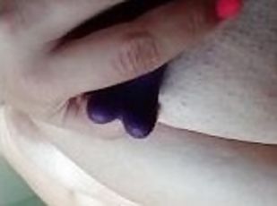 culo, tetas-grandes, masturbación, orgasmo, amateur, juguete, regordeta, a-solas