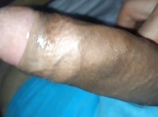 mastubasi, amatir, cumshot-keluarnya-sperma, handjob-seks-dengan-tangan-wanita-pada-penis-laki-laki, sentakkan, sudut-pandang, teransang, seorang-diri, penis