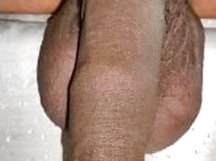 Uncut dick pissing