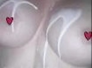 tetas-grandes, amateur, latino, paja, tetas, a-solas, leche, realidad