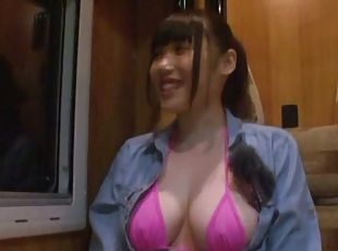 asiatique, gros-nichons, ejaculation-sur-le-corps, hardcore, japonais, branlette, couple, ejaculation, gros-seins, bikini