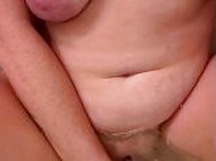 gros-nichons, masturbation, orgasme, amateur, milf, jouet, gode, solo