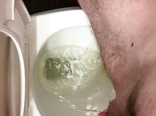 pisser, public, amateur, hardcore, fétiche, solo