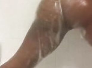 culo, bañando, tetas-grandes, coño-pussy, amateur, negra-ebony, ducha, a-solas, tatuaje, calientapollas