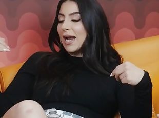 tetas-grandes, babes, lesbiana, dulce, culazo, entrevista