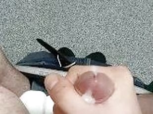 masturbation, public, amateur, ejaculation-sur-le-corps, énorme-bite, gay, branlette, secousses, solo, bisexuels