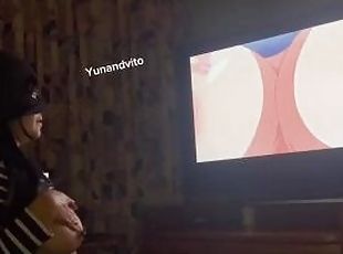 Latina Viendo anime se pone caconcha y se toca