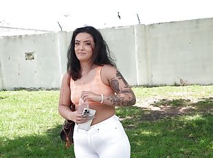 coño-pussy, hardcore, latino, pareja, regordeta-chubby, coche, follando-fucking, natural, pelotas, cowgirl