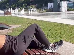 gros-nichons, masturbation, en-plein-air, public, amateur, babes, cam, voyeur, solo, exhibitionniste