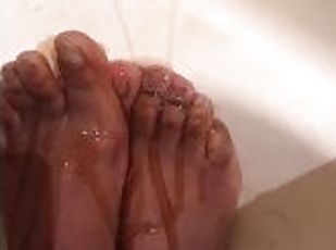 papa, amateur, mature, pieds, fétiche, solo, pappounet, branlette-avec-les-pieds