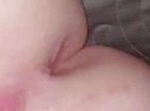 baignade, masturbation, orgasme, giclée, amateur, rousse, solo, tatouage, petits-seins