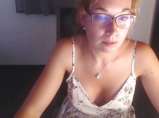 tetas-grandes, masturbación, amateur, alemán, bragas, rubia, webcam, consolador, culazo, fetichista