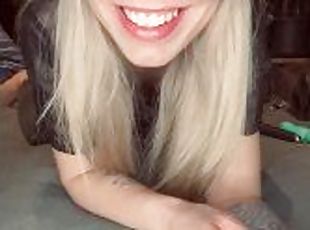 Junge Notgeile blonde Studentin dirtytalk Masturbation (Onlyfans Teaser