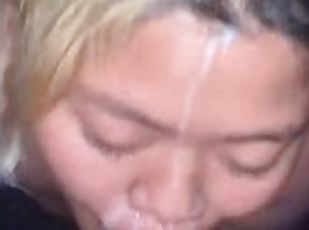 asiatisk, amatör, avsugning, cumshot, gigantisk-kuk, bbw, ansiktssprut, kuk