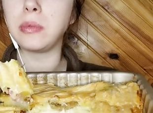 asmr mukbang feederism raclette