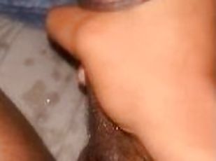 masturbation, orgasme, amateur, ejaculation-sur-le-corps, ébène, énorme-bite, branlette, secousses, solo, bite